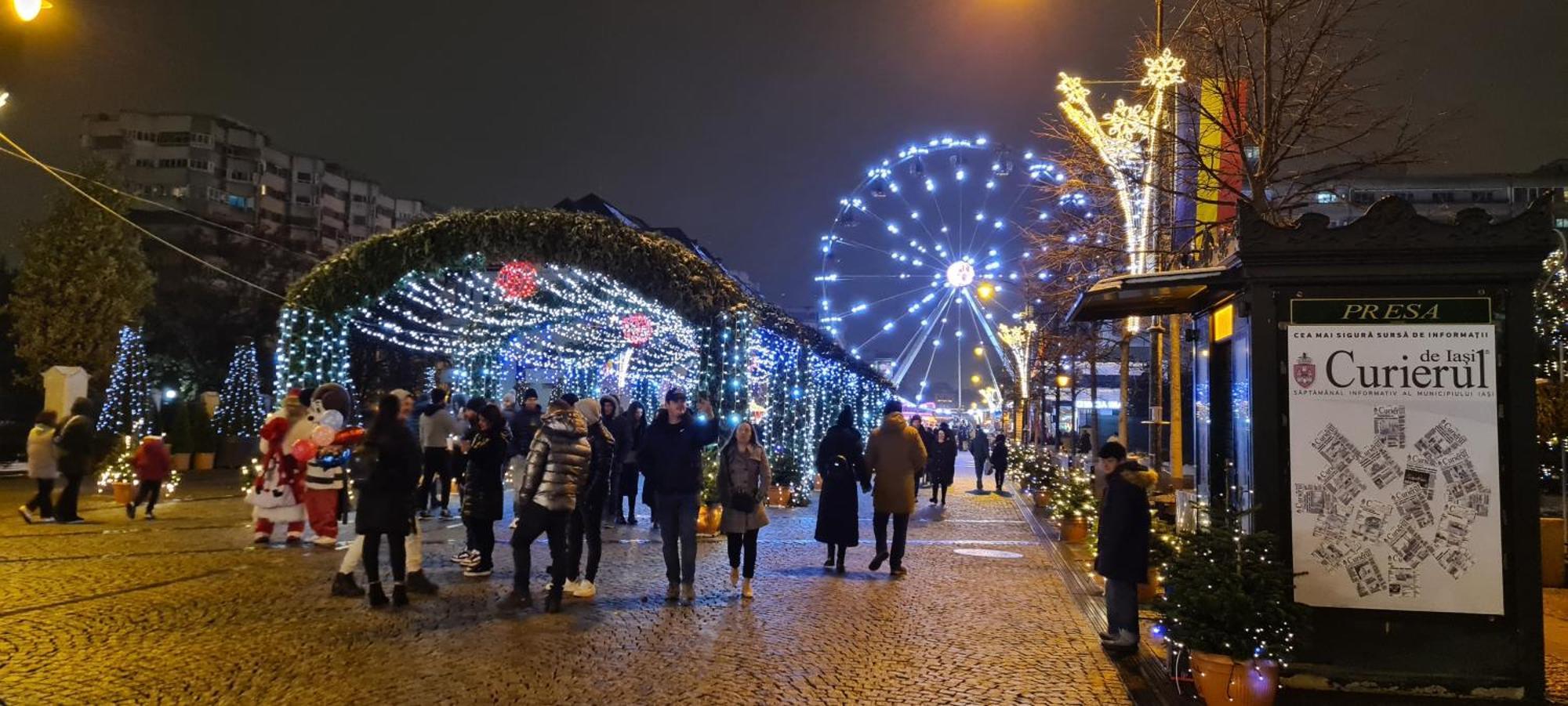 Exodus - Iasi City Center Bagian luar foto